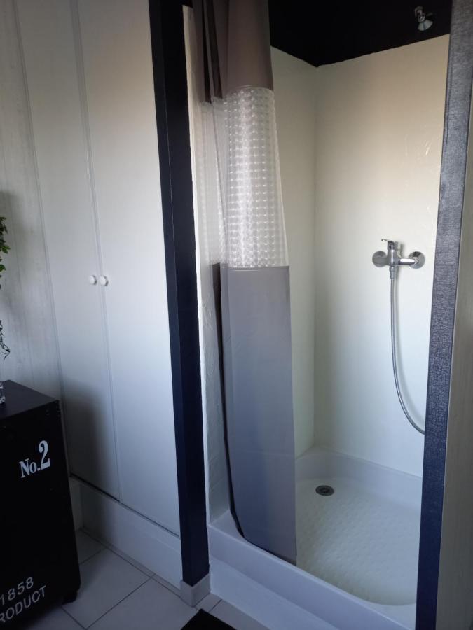 Chrismarie Apartment Bois-Guillaume ภายนอก รูปภาพ
