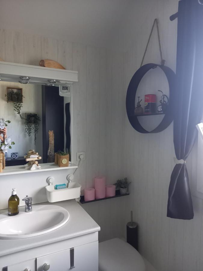 Chrismarie Apartment Bois-Guillaume ภายนอก รูปภาพ